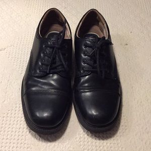 Men’s dress shoes
